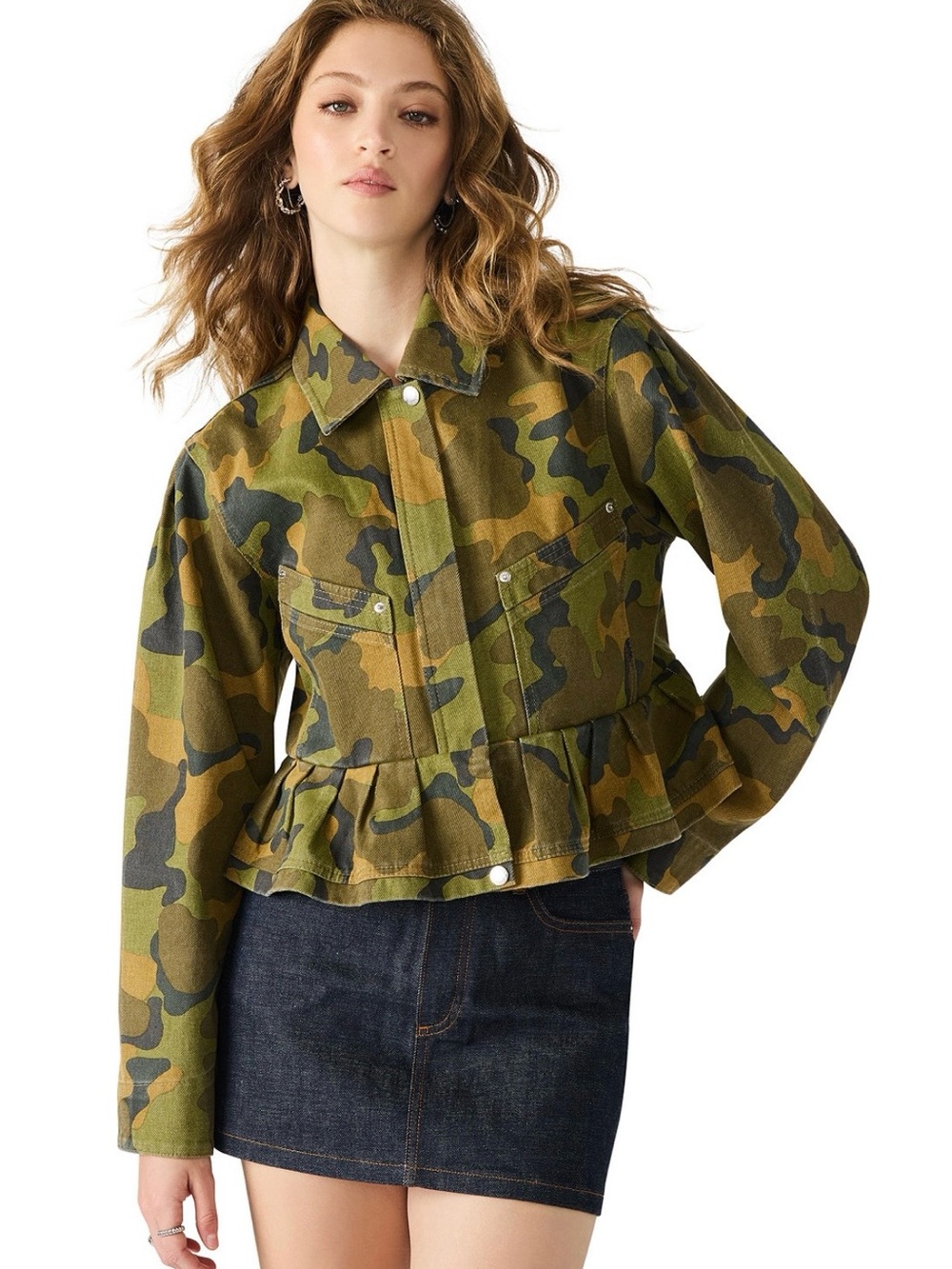 Steve Madden Green Camo Ruffle-Hem Utility Jacket